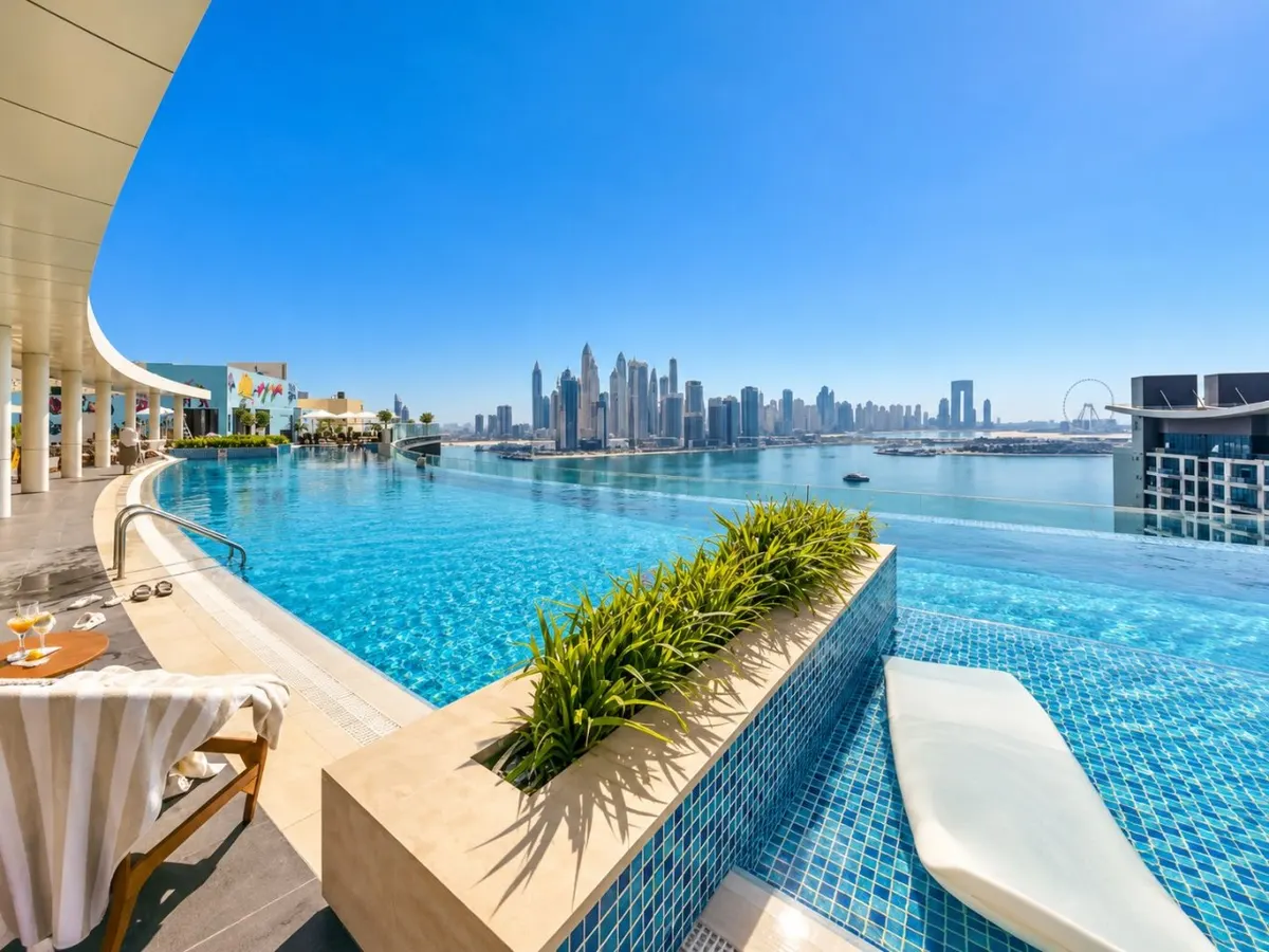 Soothing Studio Haven - Infinity Pool Access
