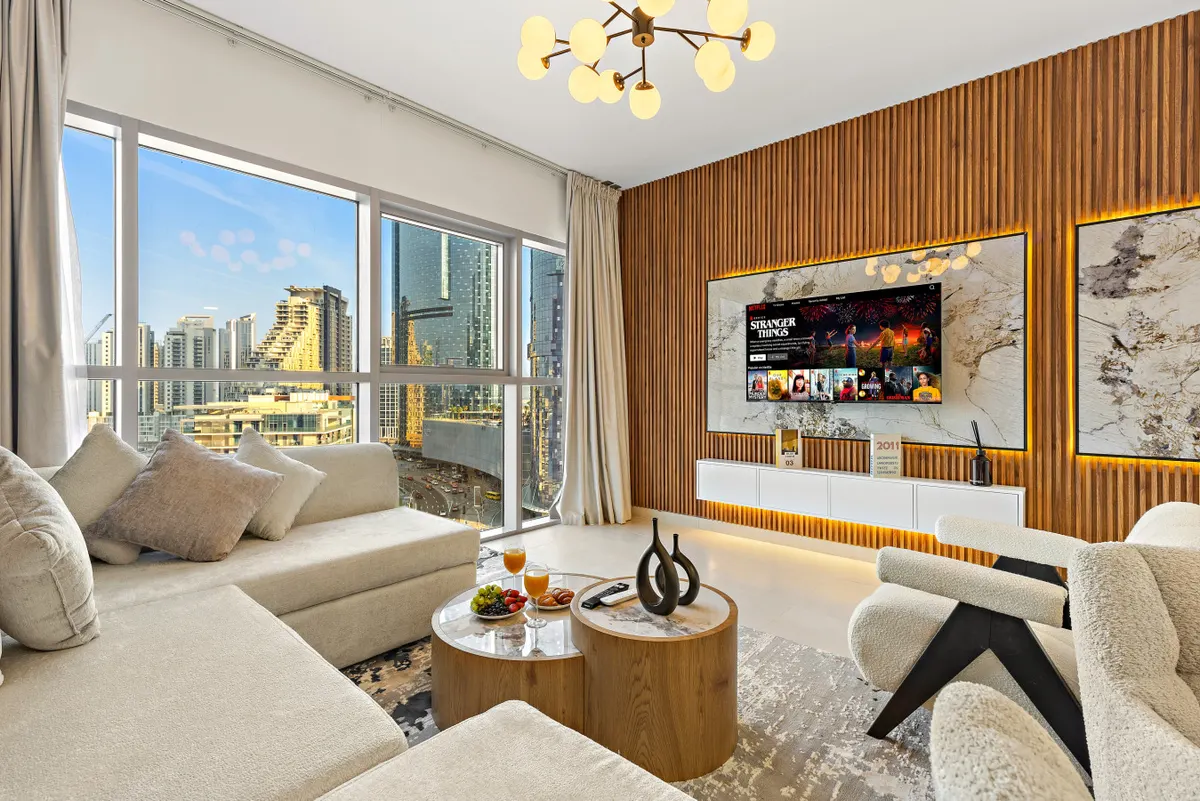 Sublime Oasis in Radiant Boulevard