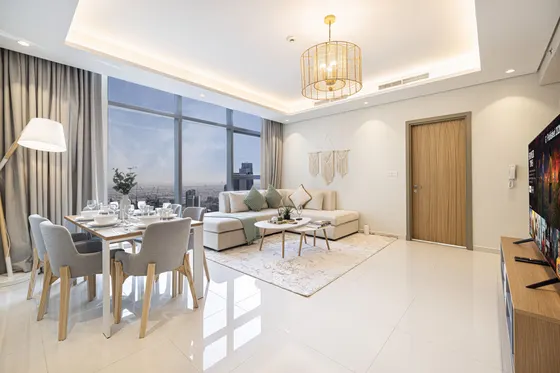 Highest floor - Corner Unit - Infinity Pool