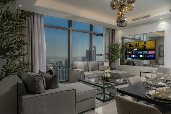 Stunning 2BR w/ Seaview- Infinity Pool & Burj View