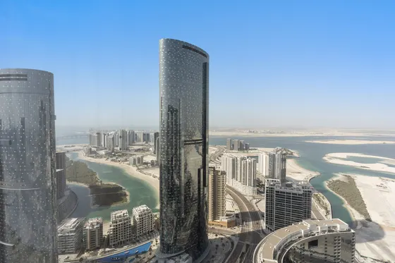 Exquisite Living in Gate Tower- Pool & Fitness