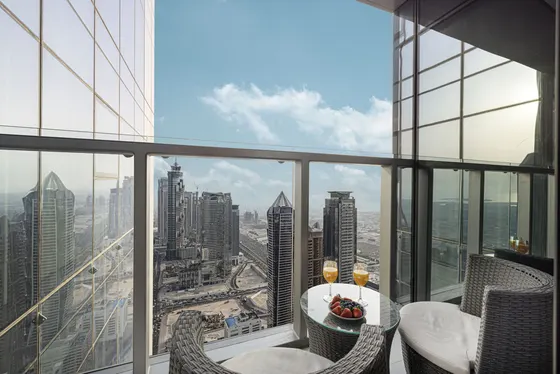 Immerse in Elegance: Infinity Pool w/ Burj View