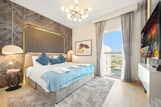 Desert Key 2BR Luxe Oasis – Ferrari World & Yas Mall