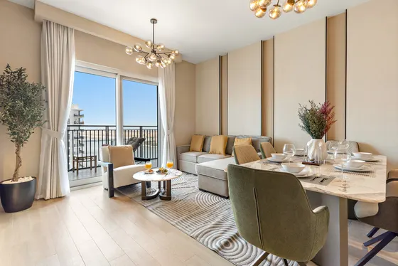 Light & Breezy Apt: Near Ferrari World & Yas Mall