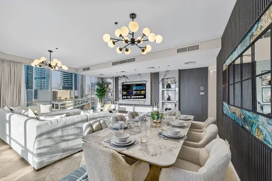 JBR Tropical Escape: Amazing Sea Views, Pool & Gym