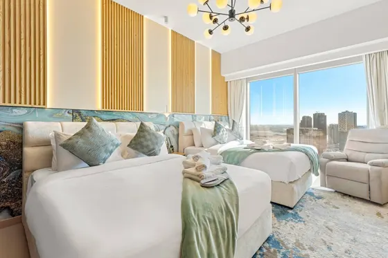 Desert Key Leading Apt in Gate Tower w/ Pool & Gym
