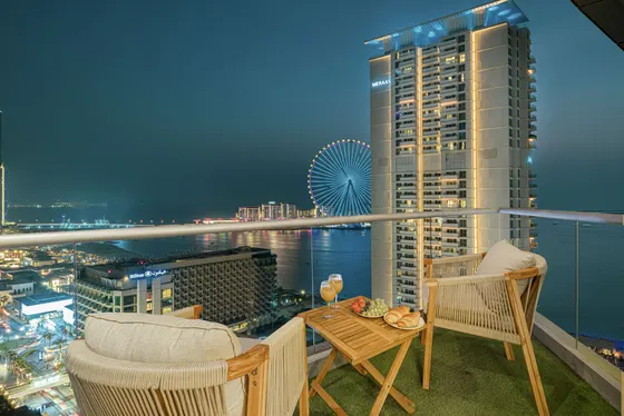 JBR Luxe Seaviews w/ Alfa Gaming Set: Pool & Gym