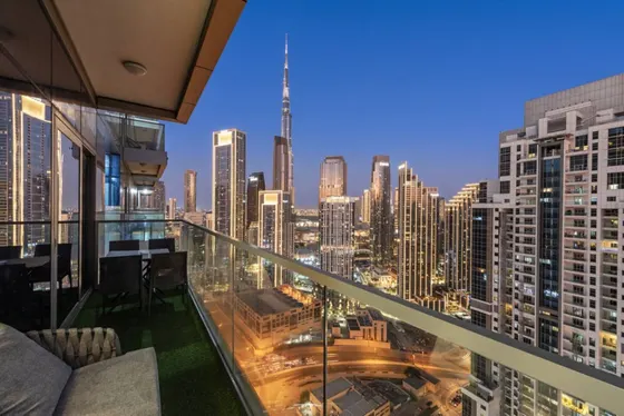 Luxe High-End Apt: Infinity Pool w/ Burj View
