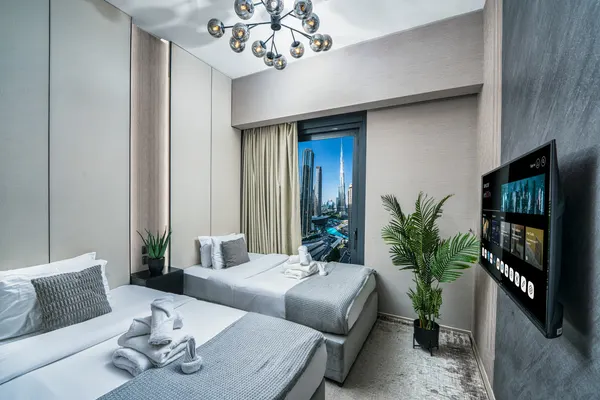 Expansive 7-Bed Apartment Overlooking Burj & Fountains