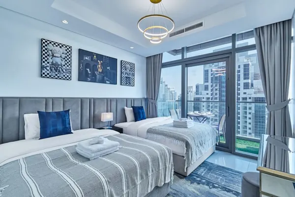 Famous Infinity Pool, Burj Khalifa View, King Bed