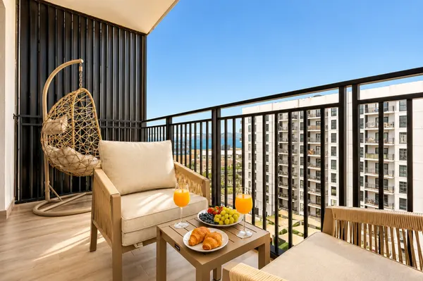 2BR Spacious Apt – Ferrari World & Yas Mall