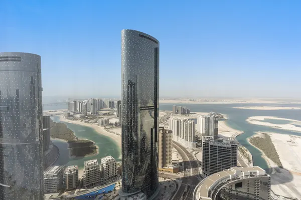 Exquisite Living in Gate Tower- Pool & Fitness