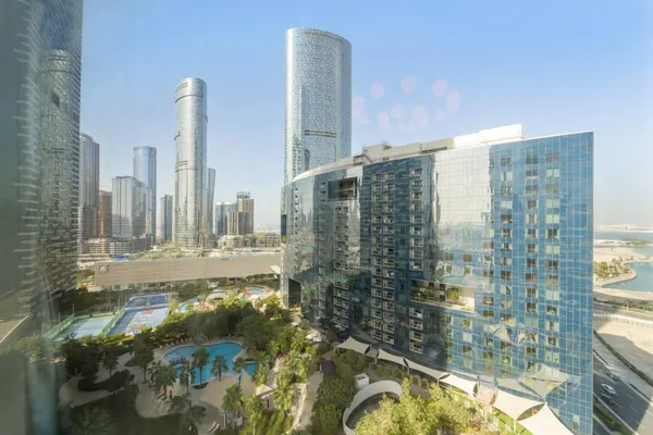 Luxe Hideout in Gate Tower | Pool & Gym