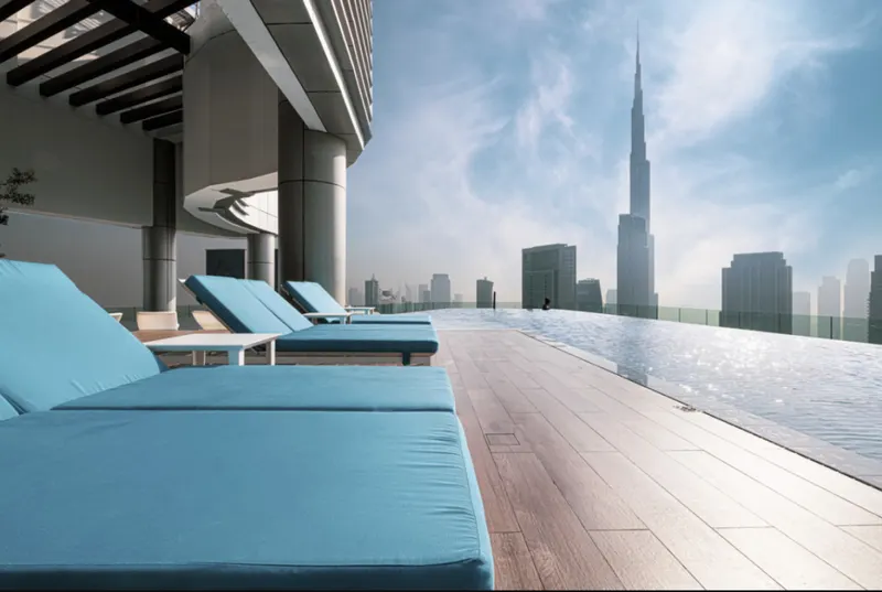 Highest infinity Pool in Downtown Dubai