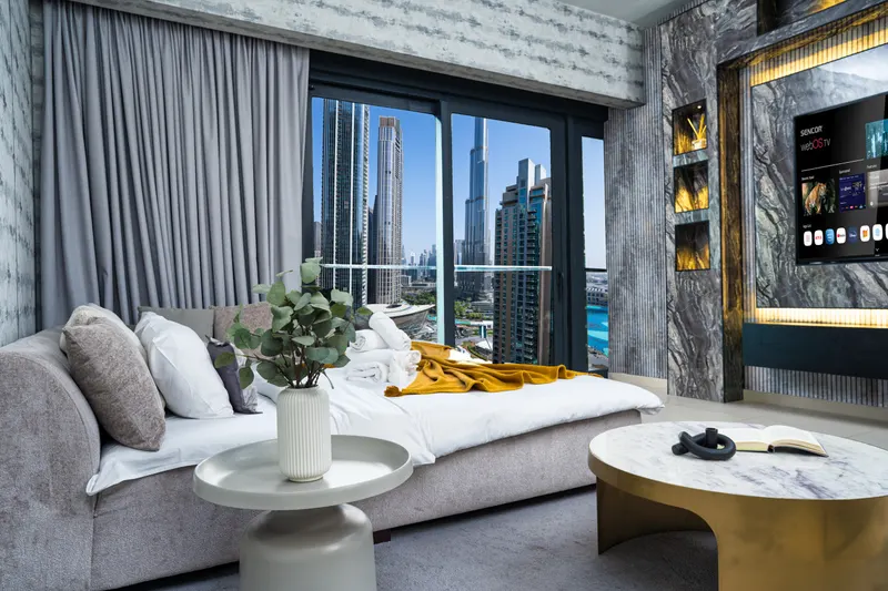 Expansive 7-Bed Apartment Overlooking Burj & Fountains