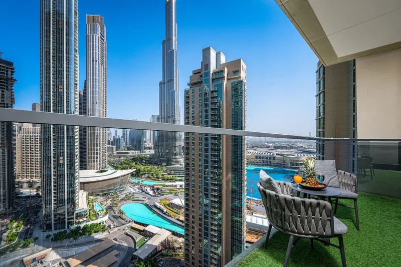 Expansive 7-Bed Apartment Overlooking Burj & Fountains