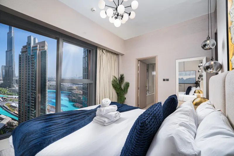 Expansive 7-Bed Apartment Overlooking Burj & Fountains