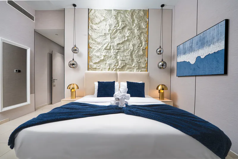 Expansive 7-Bed Apartment Overlooking Burj & Fountains