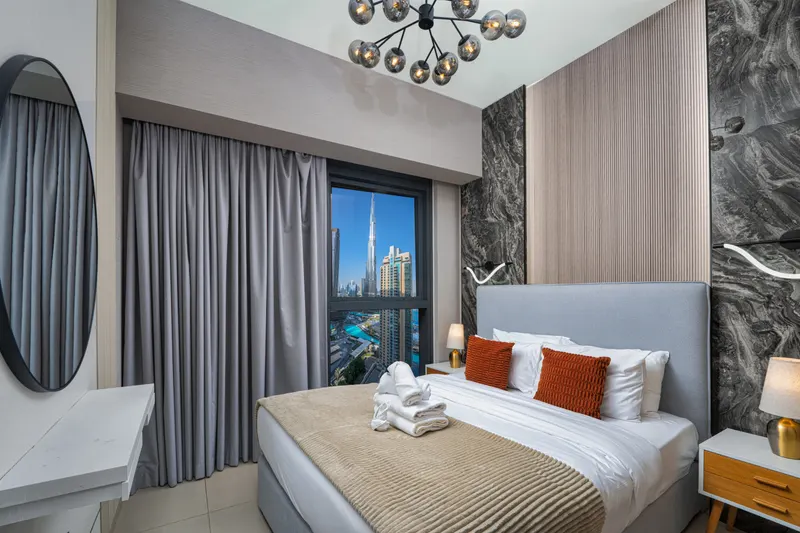 Expansive 7-Bed Apartment Overlooking Burj & Fountains