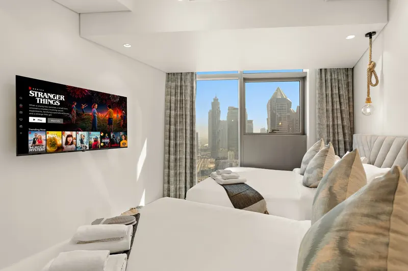 Super High Floor! Stunning Views, 64th Floor Pool