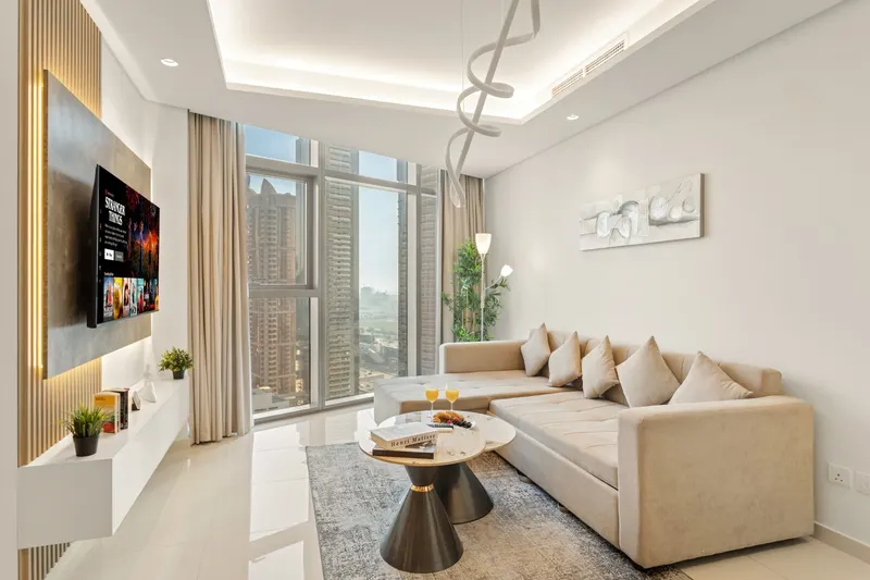 Super High Floor! Stunning Views, 64th Floor Pool