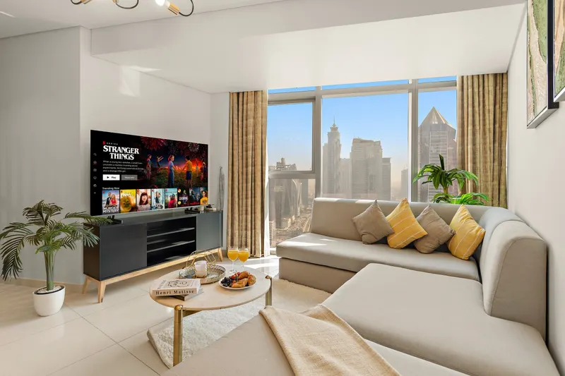Super High Floor! Stunning Views, 64th Floor Pool