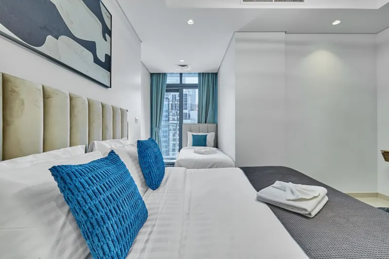 Famous Infinity Pool, Burj Khalifa View, King Bed