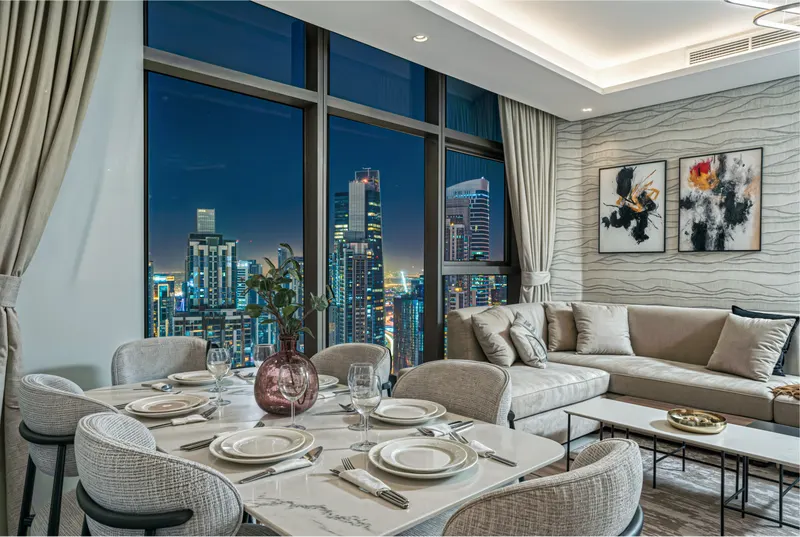 Highest floor - Corner Unit - Infinity Pool