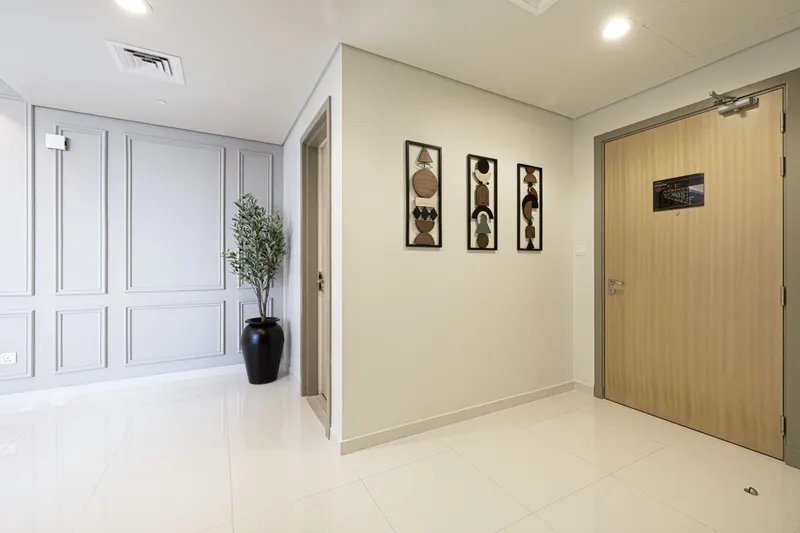 Highest floor - Corner Unit - Infinity Pool