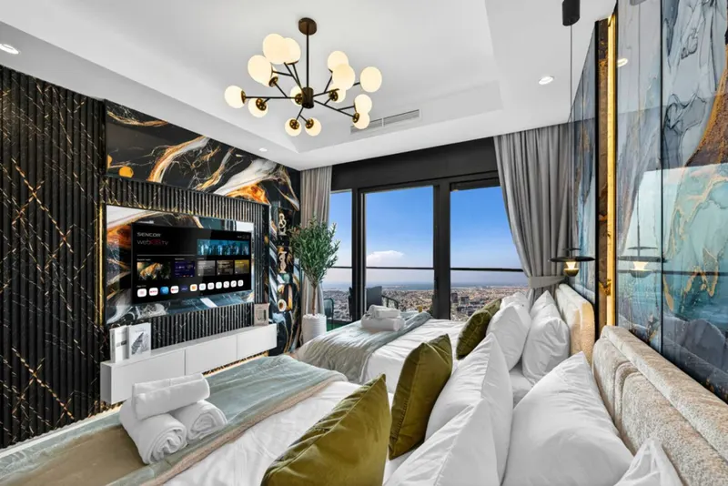 180° 64, floor Infinity Pool - Massive Bedrooms