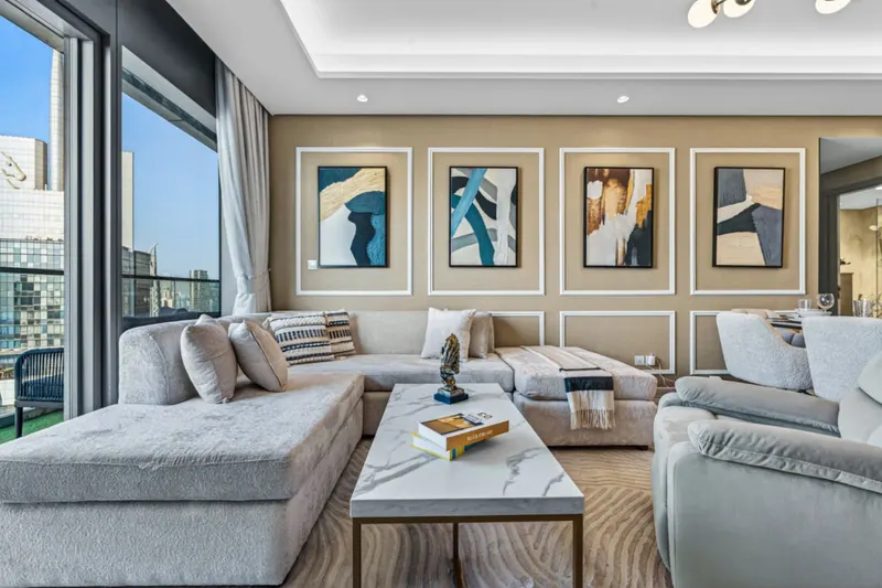 180° 64, floor Infinity Pool - Massive Bedrooms