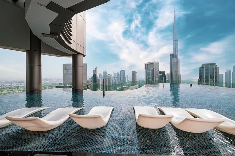 Luxurious Dubai Pool w/ Awe-Inspiring Burj Khalifa