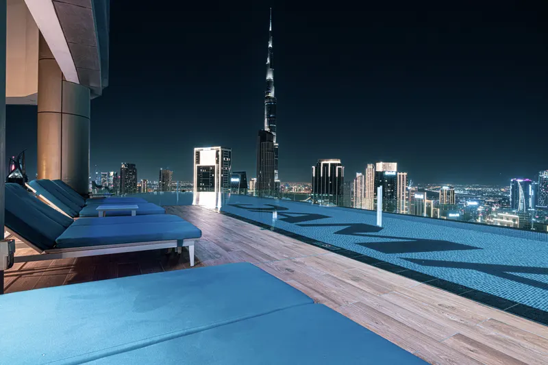 Luxurious Dubai Pool w/ Awe-Inspiring Burj Khalifa