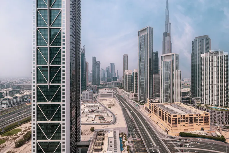 Panoramic Dubai Infinity Pool - Burj Khalifa Views