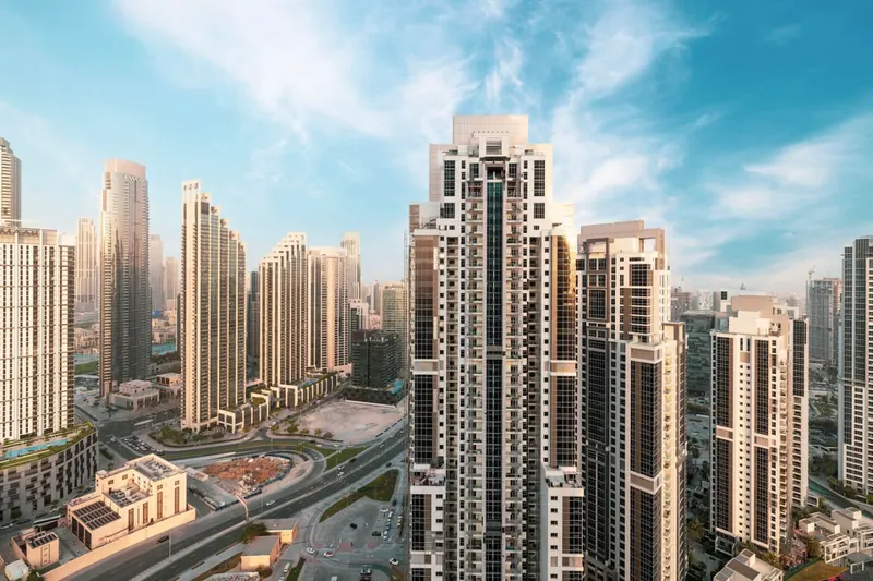 Expansive Private Patio-Infinity Pool/Burj Khalifa