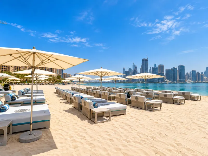 1BR Luxury Hideaway - Beach, Infinity Pool/Balcony