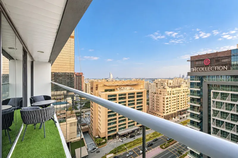 1BR Luxury Hideaway - Beach, Infinity Pool/Balcony