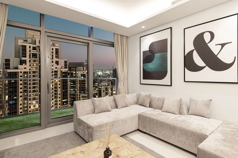 Modern High-Rise Escape - Infinity Pool /Burj View