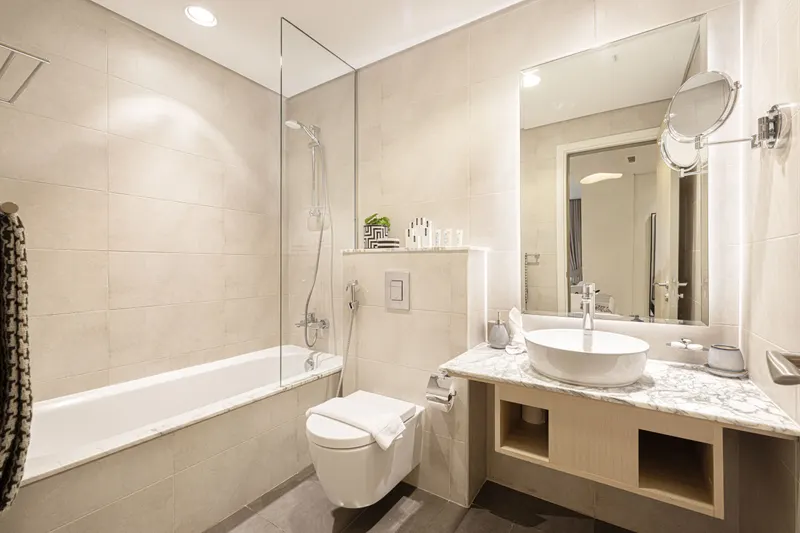 Chic 2BR Getaway - Infinity Pool & Burj Khalifa