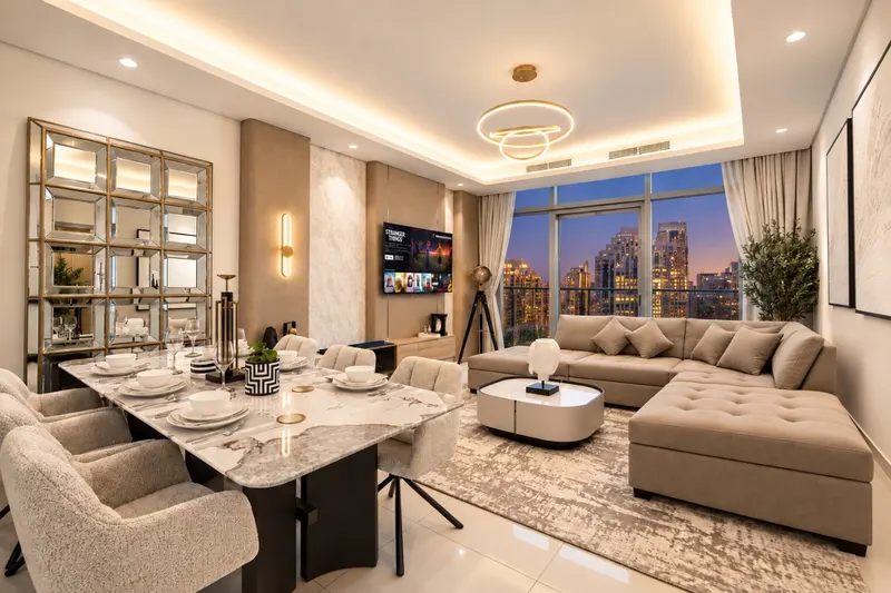 Chic 2BR Getaway - Infinity Pool & Burj Khalifa