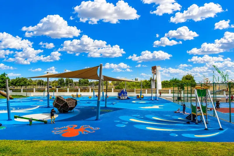2BR Spacious Apt – Ferrari World & Yas Mall