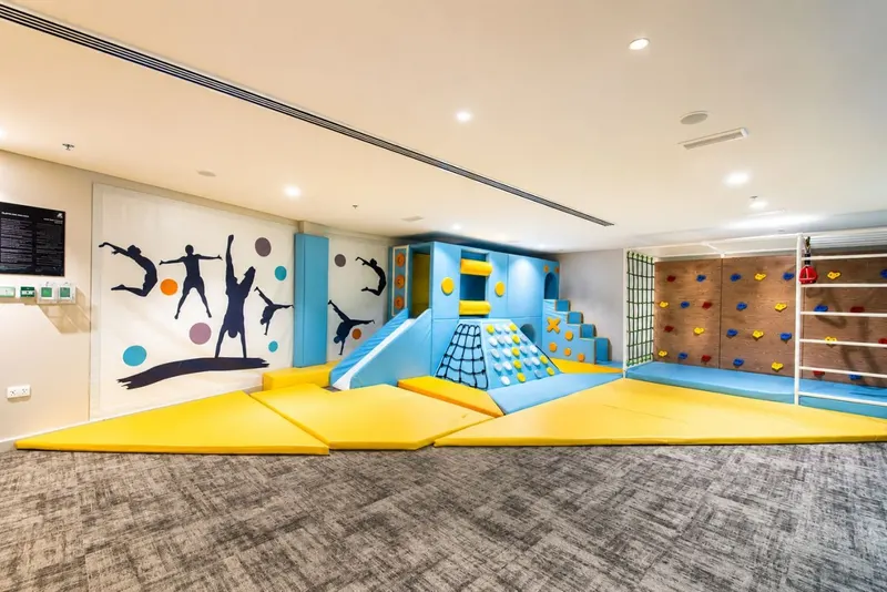 2BR Spacious Apt – Ferrari World & Yas Mall