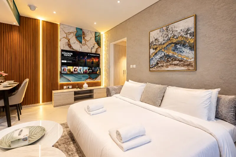 Modern 1BR Paradise - Beach & Infinity Pool Access