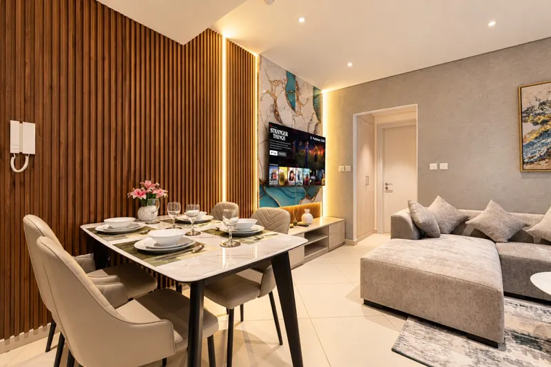 Modern 1BR Paradise - Beach & Infinity Pool Access