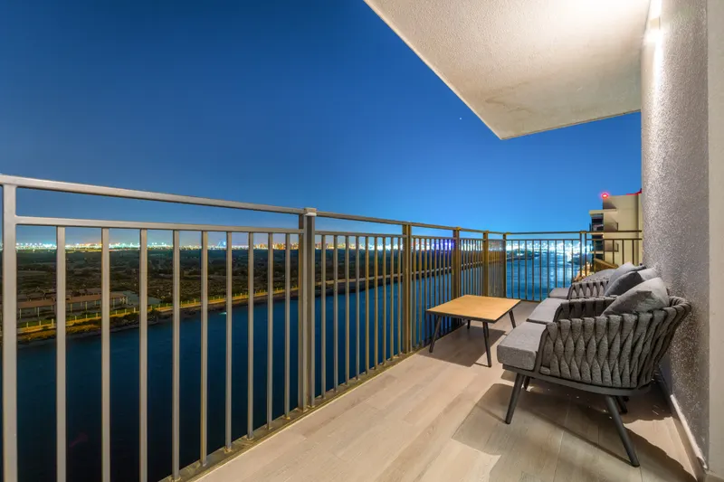 3BR + Maid | Canal View
