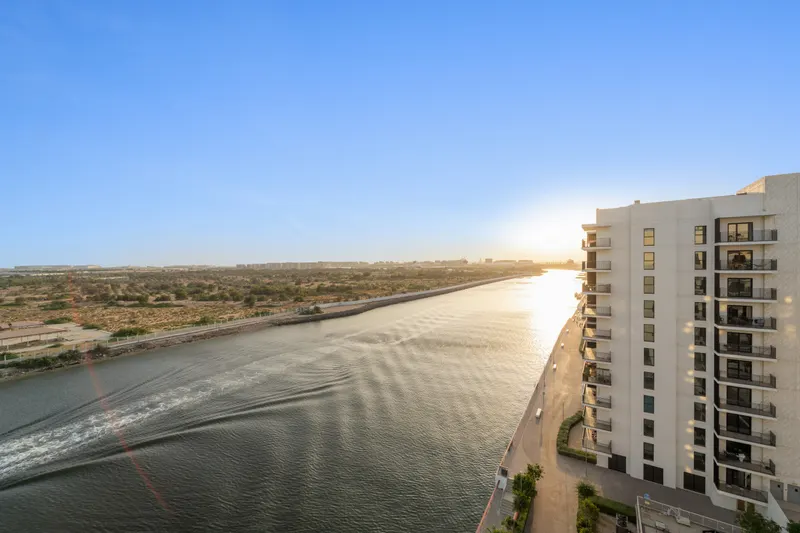3BR + Maid | Canal View
