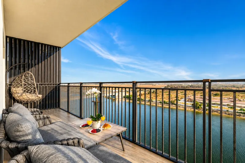 3BR + Maid | Canal View