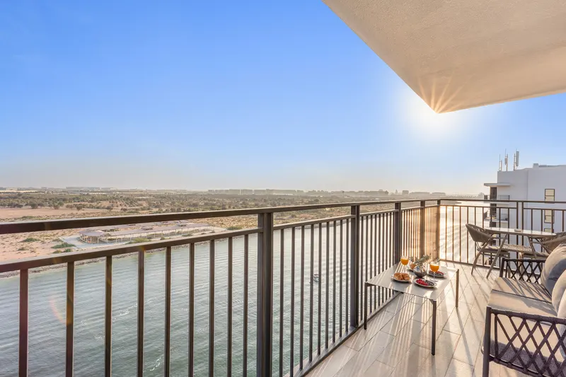 Premium Apartment - Near Yas Mall & Ferrari World