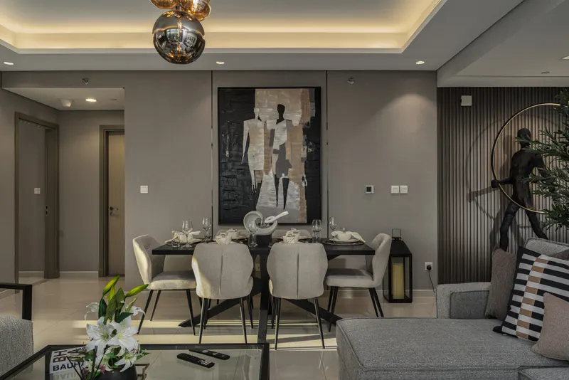 Stunning 2BR w/ Seaview- Infinity Pool & Burj View