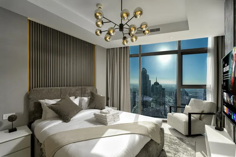 Stunning 2BR w/ Seaview- Infinity Pool & Burj View